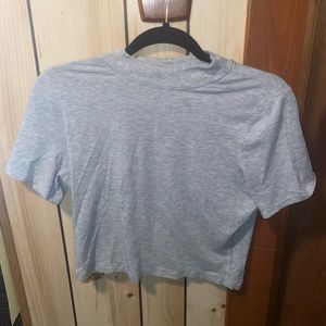 Kitsilano mock neck tee gray
